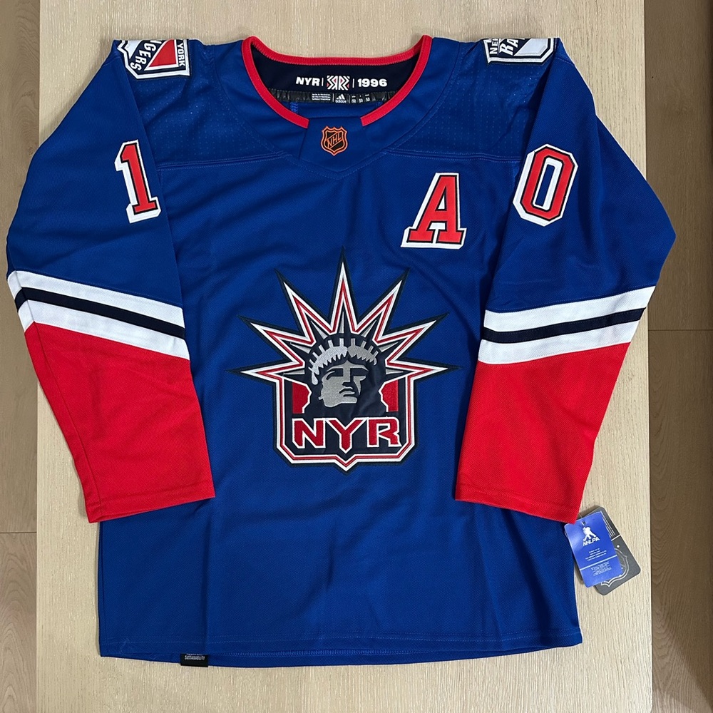 Artemi Panarin New York Rangers NHL Hockey Jersey Rare Reverse Retro Size 50 M